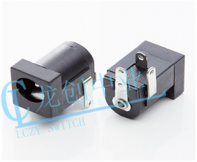 DC POWER JACK 90° DIP pin?1.65mm